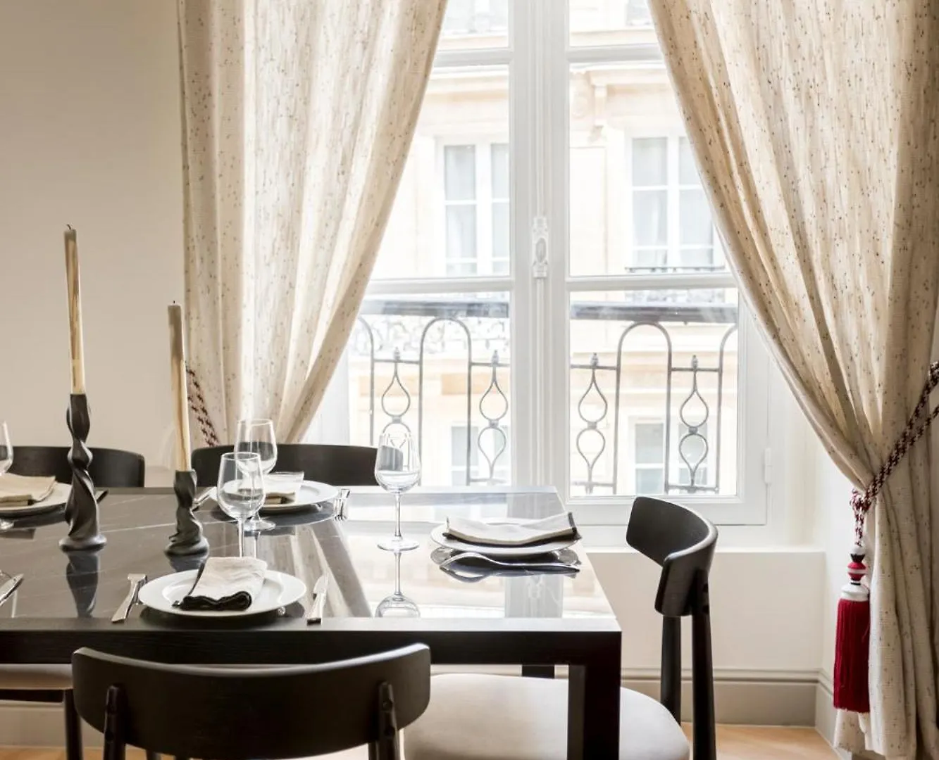 Merveil - Signature - Marais - Montmartre Apartment Paris
